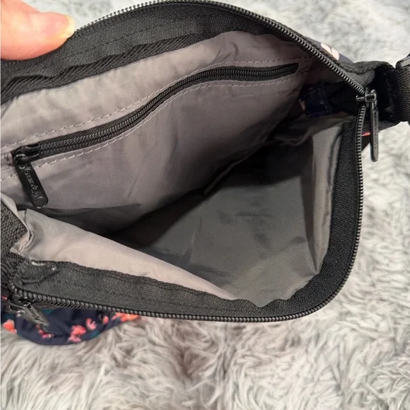 LeSportsac Navy and Pink Floral Crossbody Bag - Picture 5 of 12